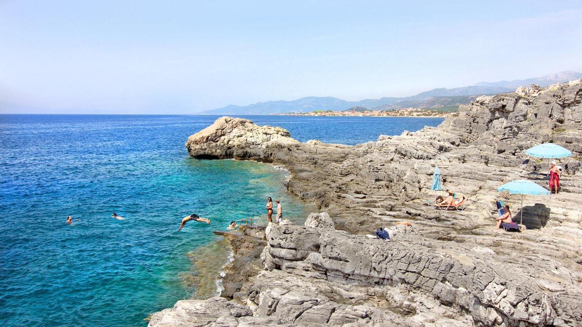 Mani Apartments Suites Ayos Nikolaos Dış mekan fotoğraf